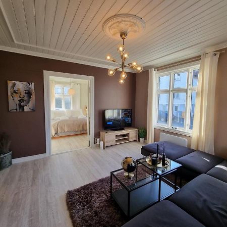 Modern And Central 2 Bedroom W/King Beds + Free Parking Stavanger Buitenkant foto